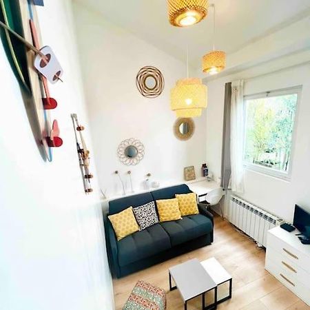 Jolie Mini Maison Lovely Tiny House Vitry-sur-Seine Bagian luar foto