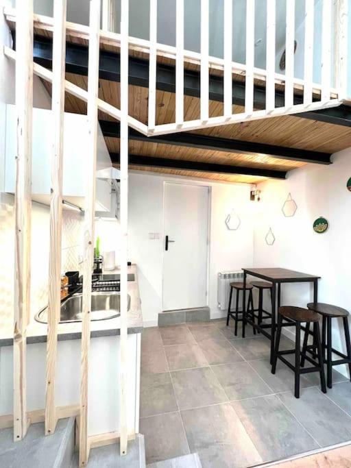 Jolie Mini Maison Lovely Tiny House Vitry-sur-Seine Bagian luar foto