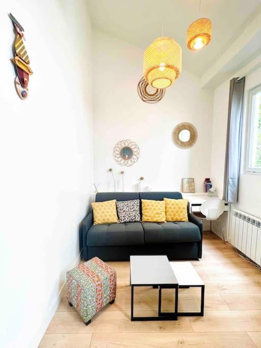 Jolie Mini Maison Lovely Tiny House Vitry-sur-Seine Bagian luar foto